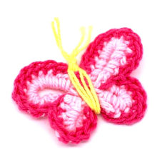 Mariposa de ganchillo de mano fucsia Appliques Scrapbooking Flores